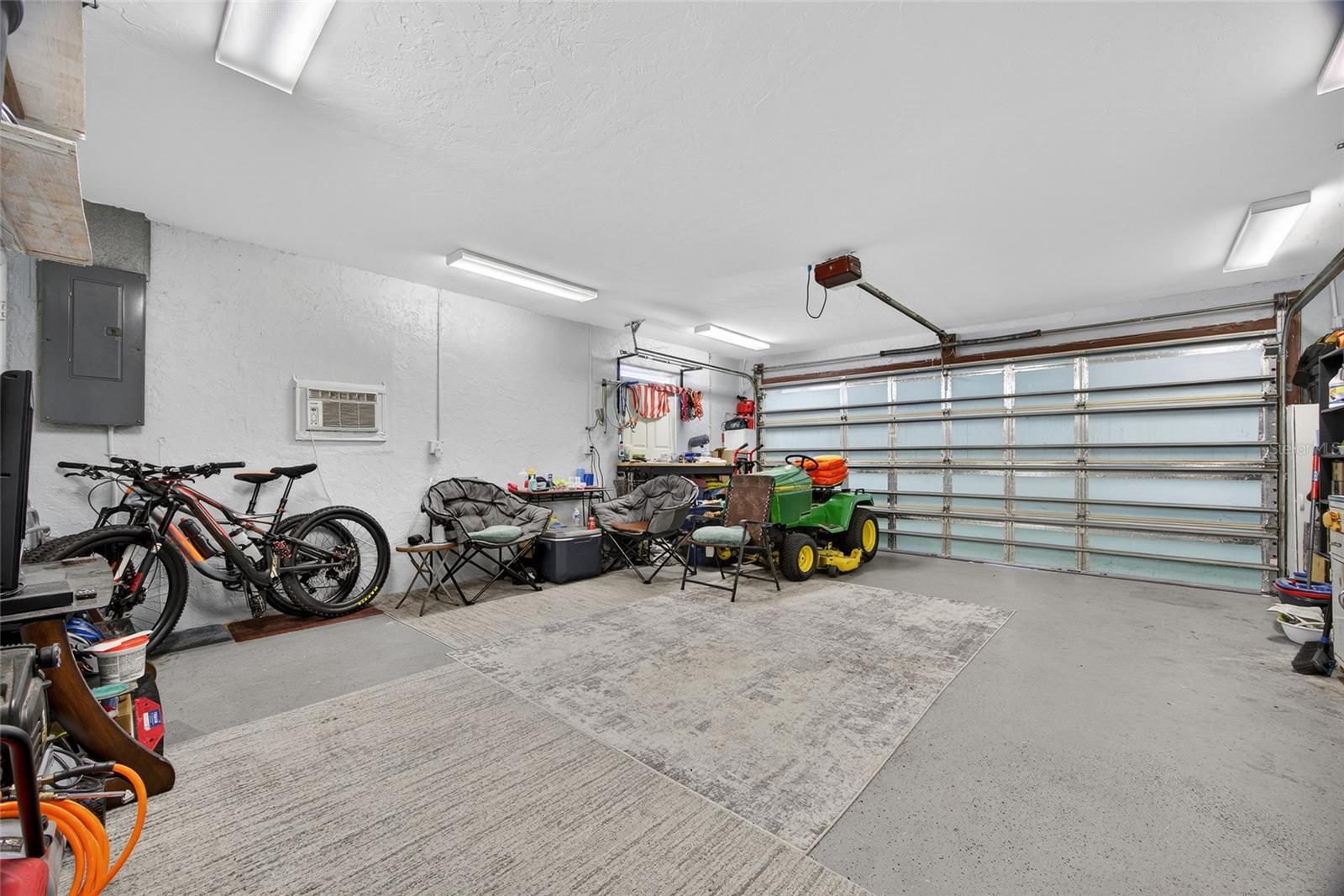 Image 33 of 36 For 441 Chestnut Avenue Nw