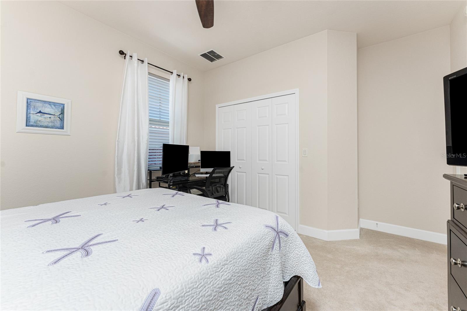 Image 23 of 34 For 17200 Acapulco Road 123