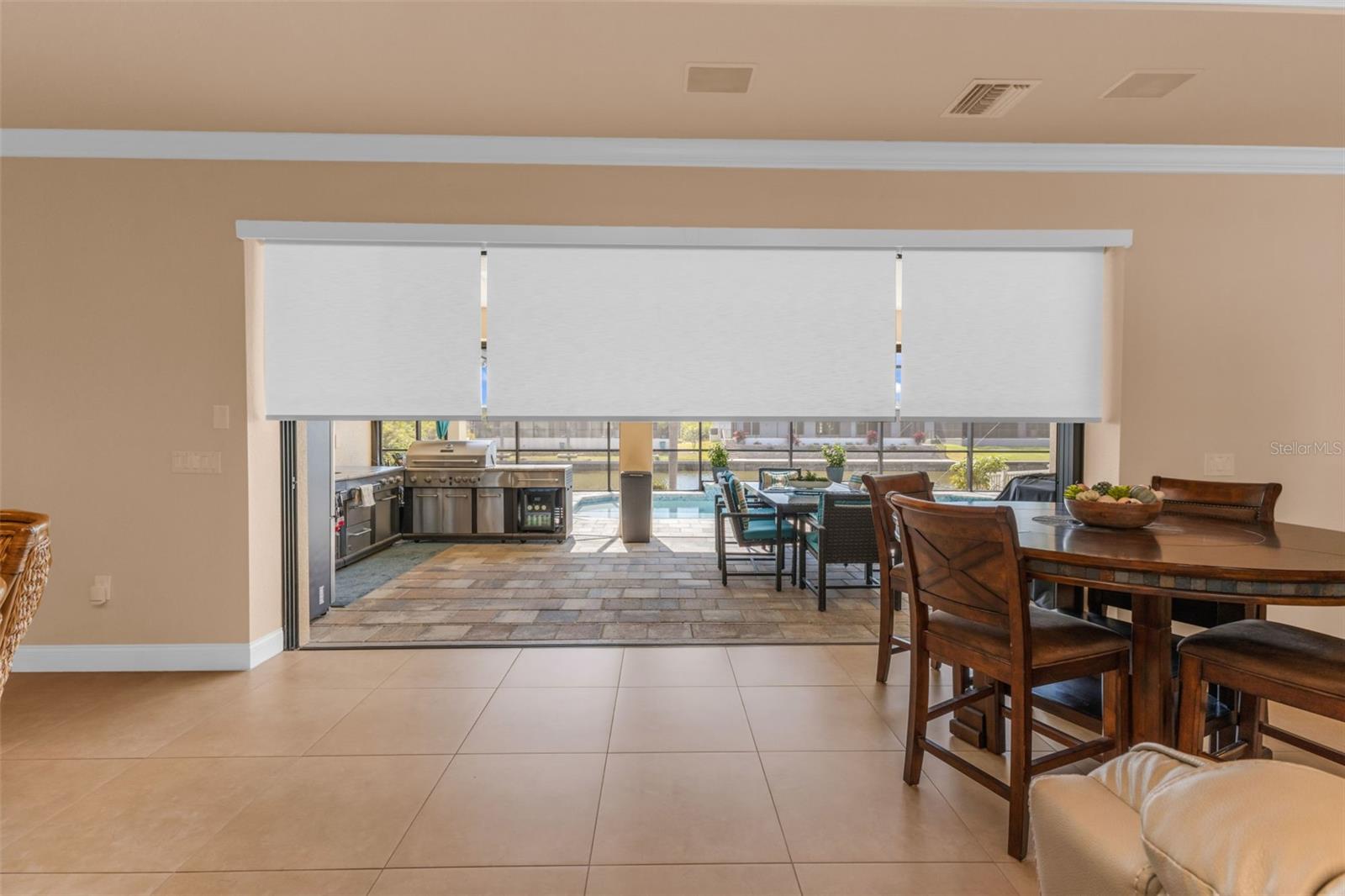 Image 11 of 66 For 15378 Taurus Circle