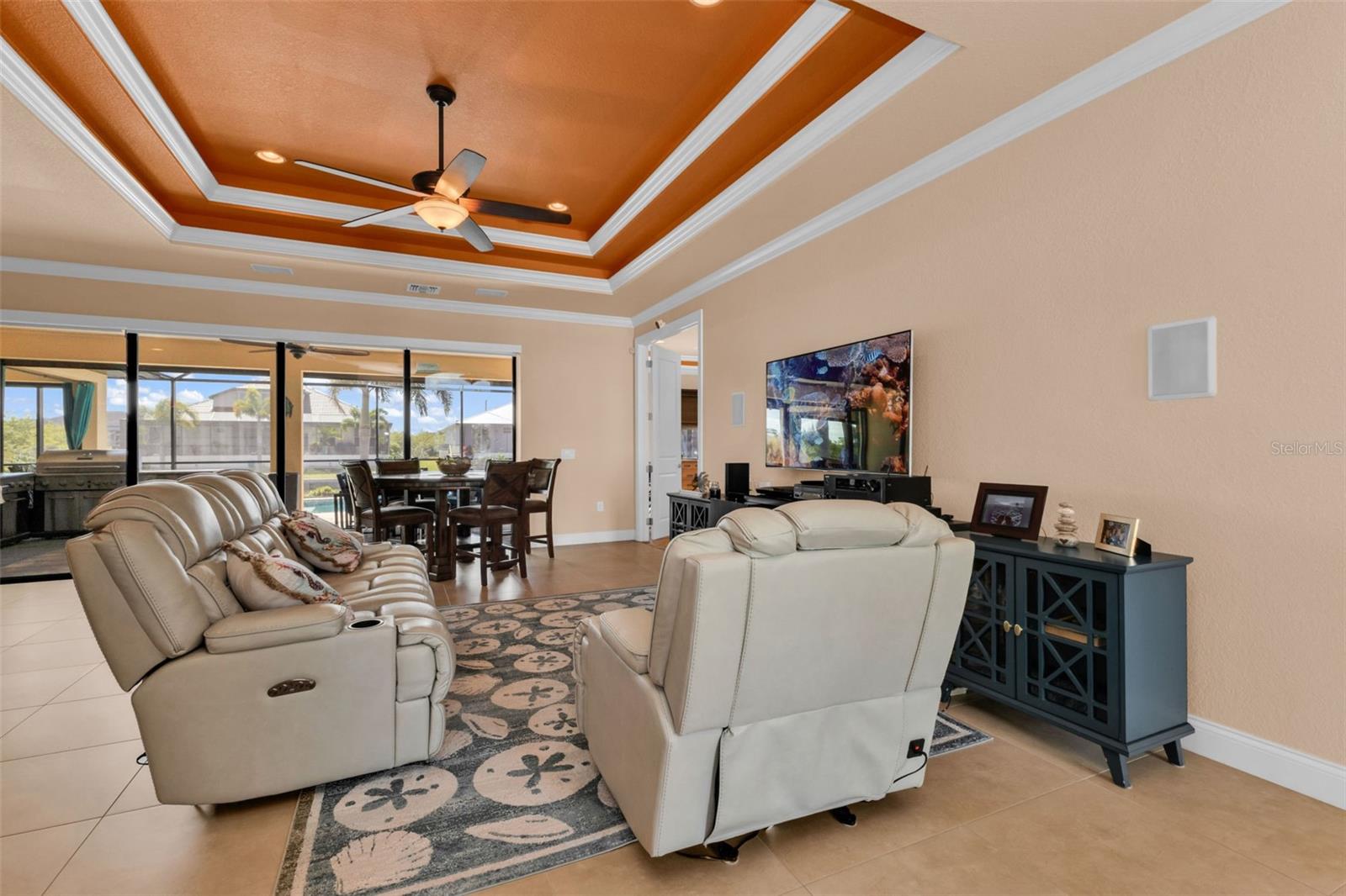 Image 6 of 66 For 15378 Taurus Circle