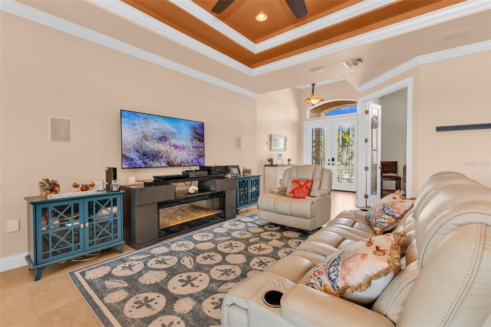 Image 8 of 66 For 15378 Taurus Circle