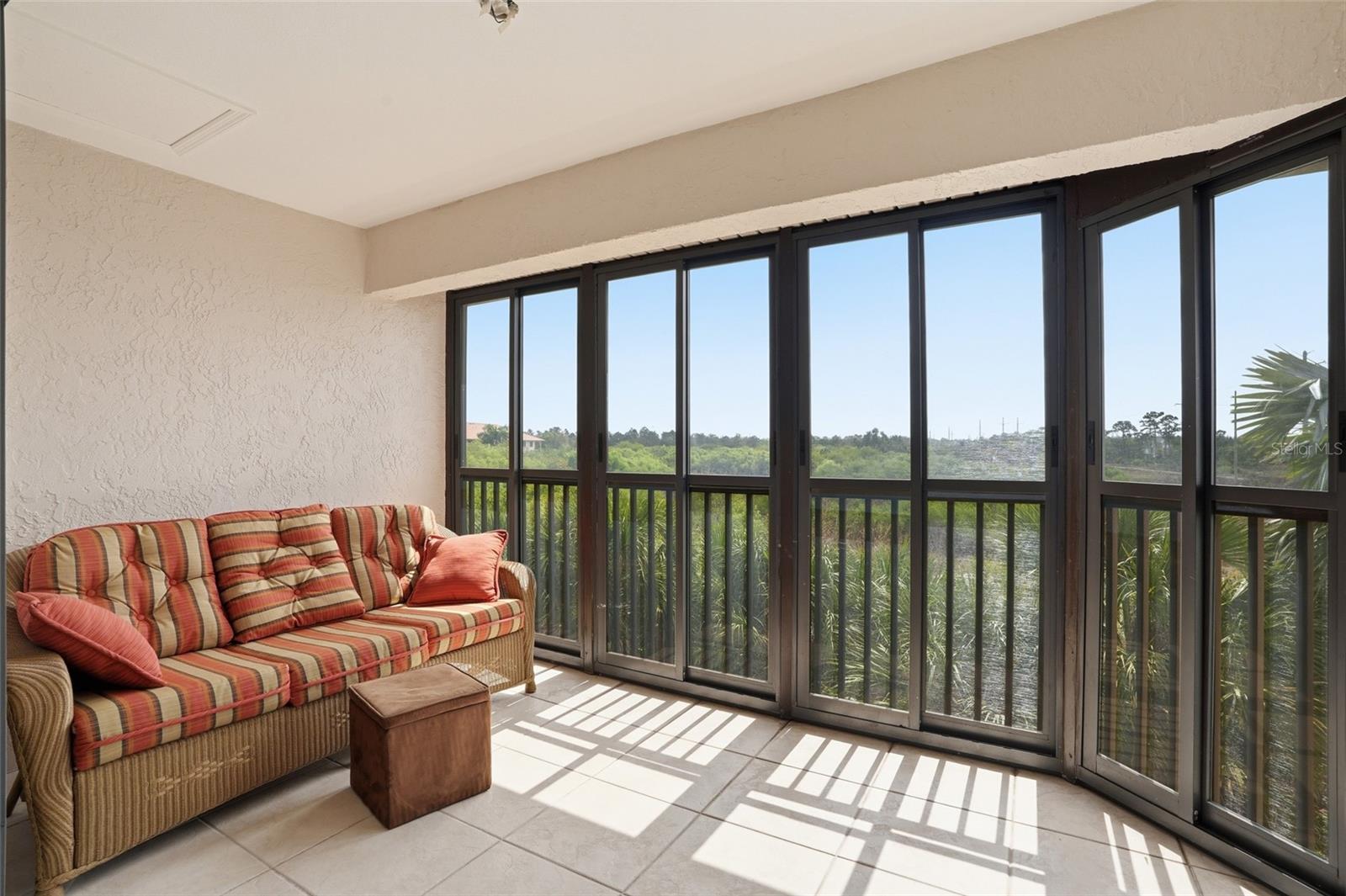 Image 19 of 29 For 175 Kings Highway 635