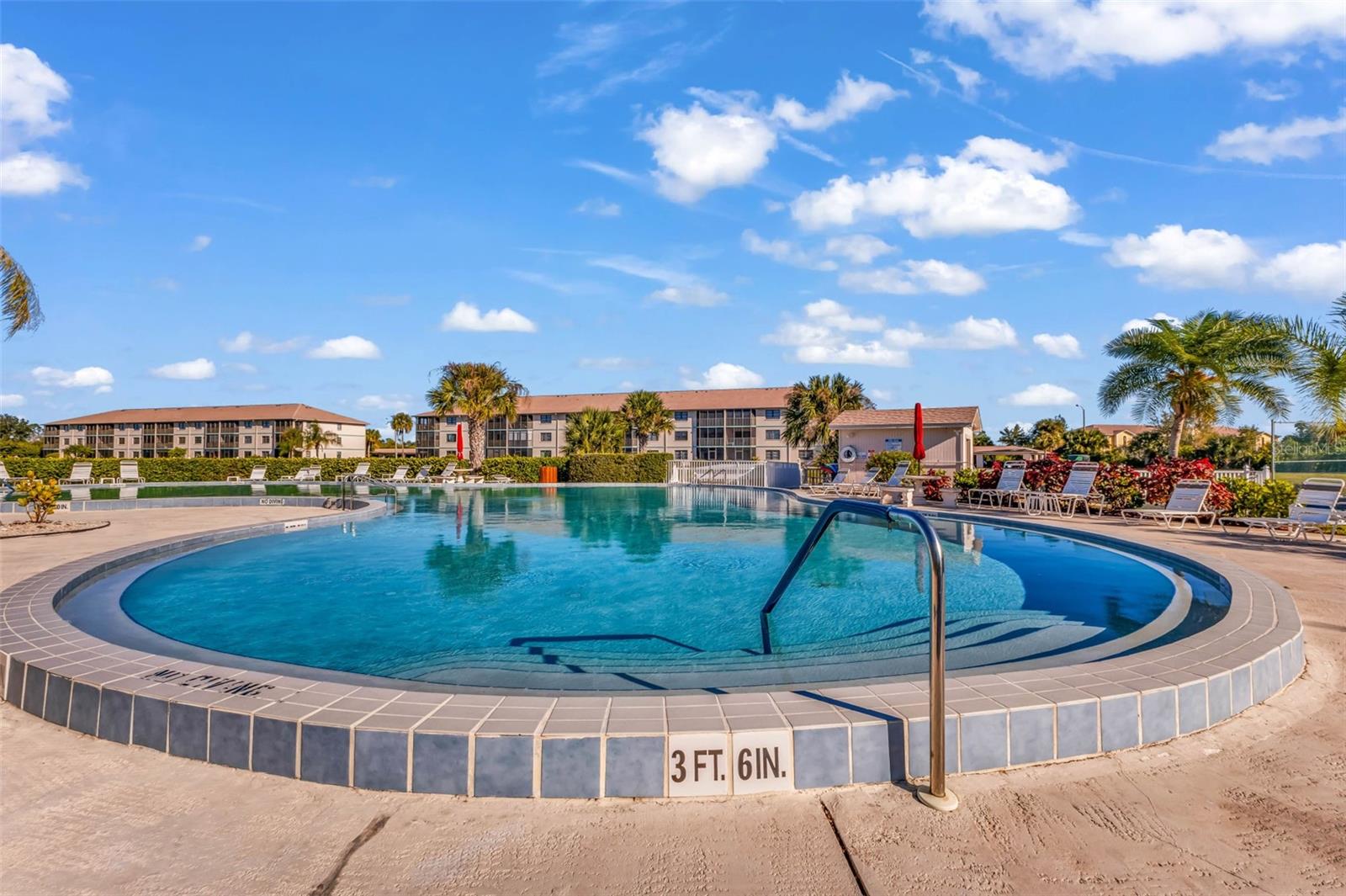 Image 23 of 29 For 175 Kings Highway 635