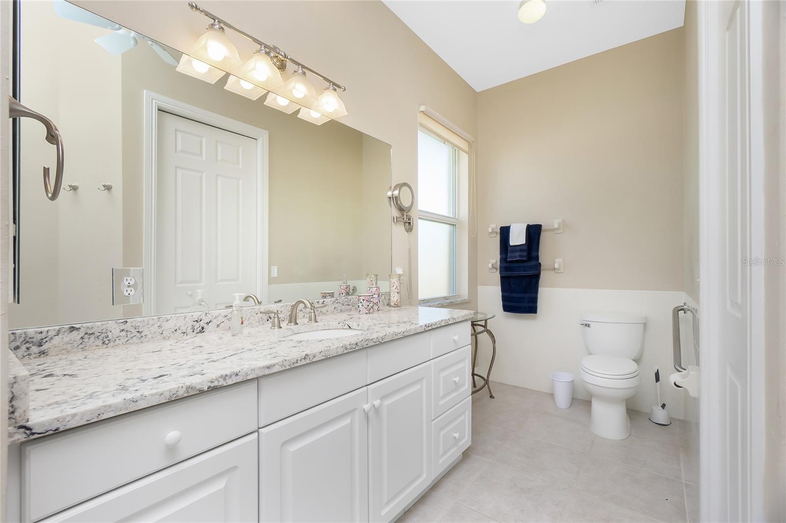 Image 41 of 69 For 1551 Atares Drive 112