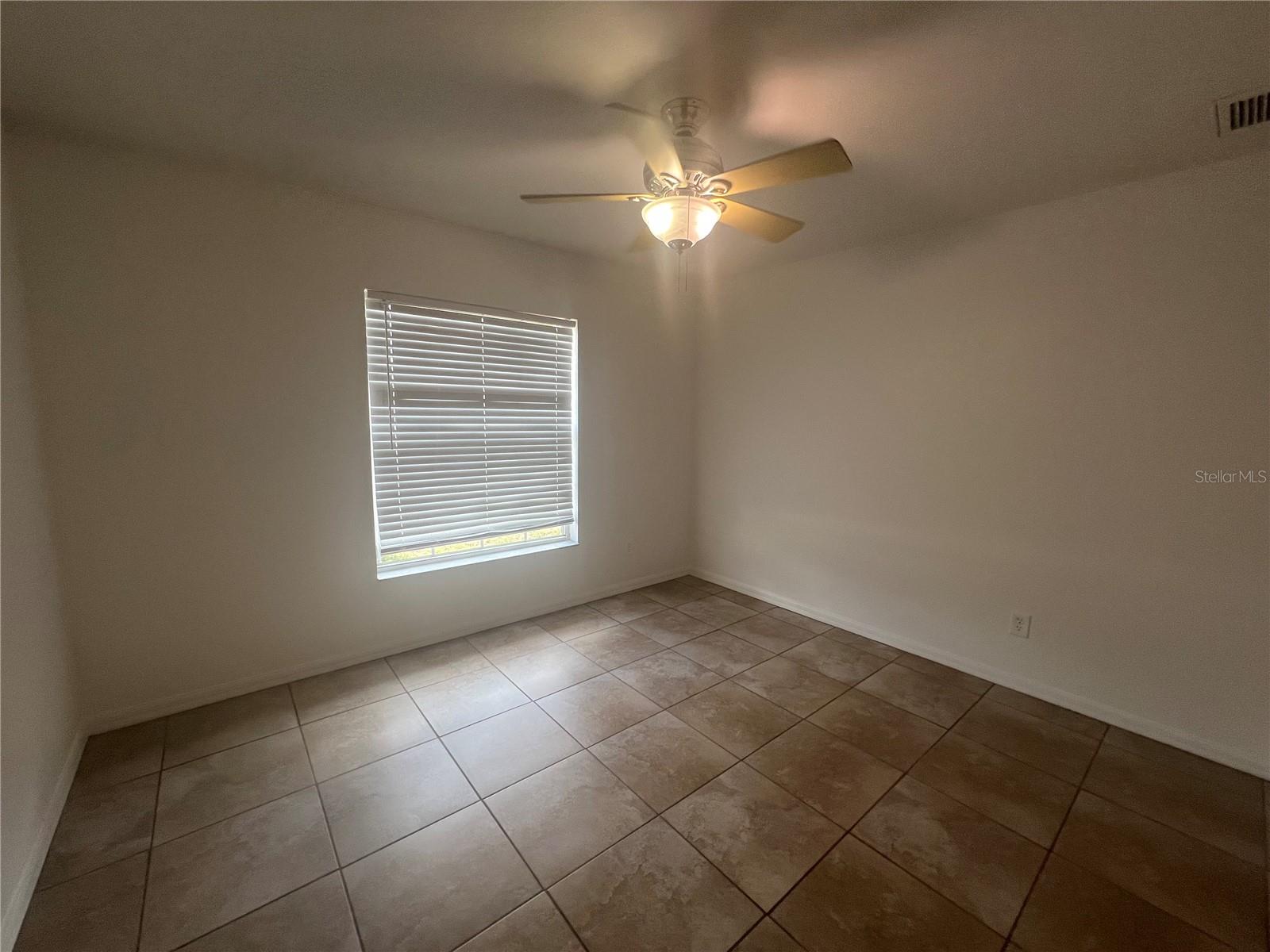 Image 17 of 37 For 2223 Rio De Janeiro Avenue