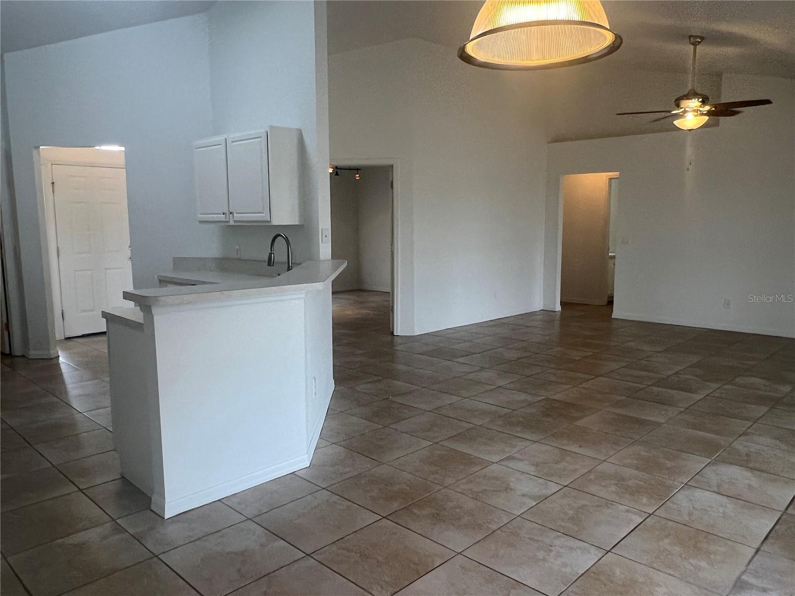 Image 9 of 37 For 2223 Rio De Janeiro Avenue