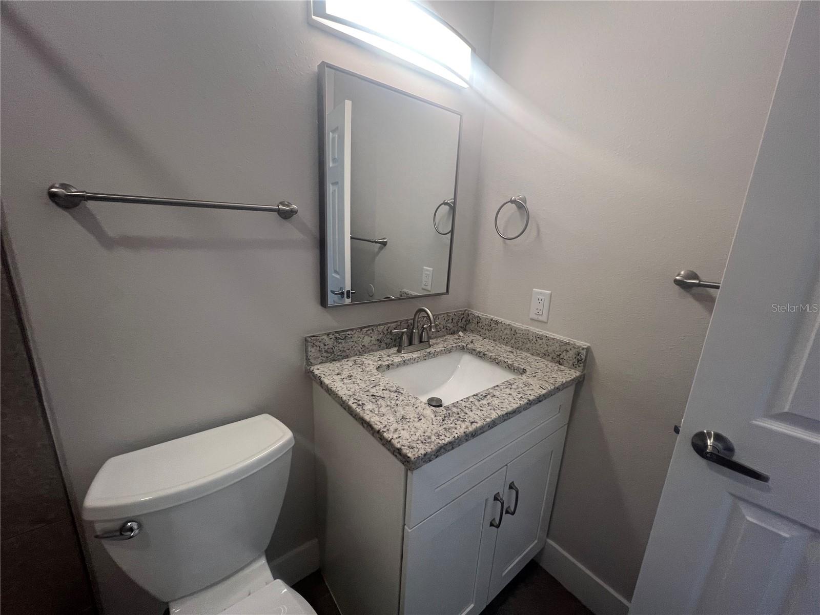 Image 18 of 27 For 322 Lasayette Drive Ne