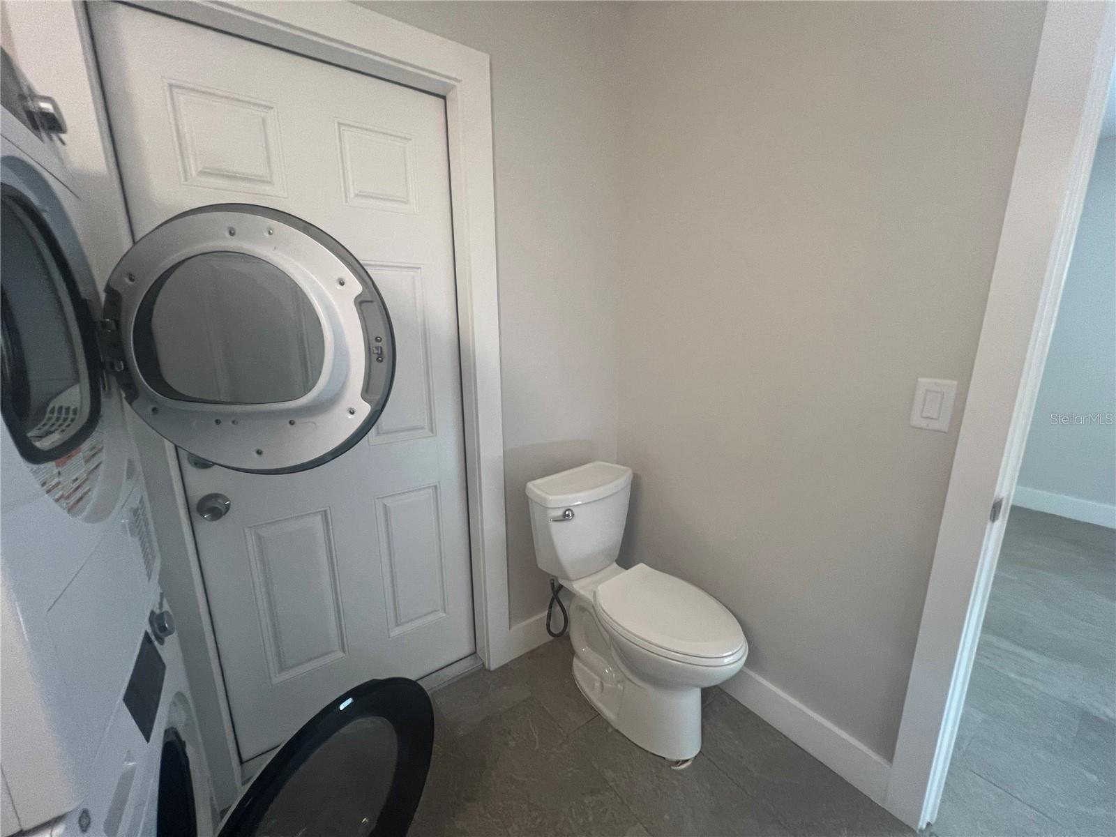 Image 24 of 27 For 322 Lasayette Drive Ne