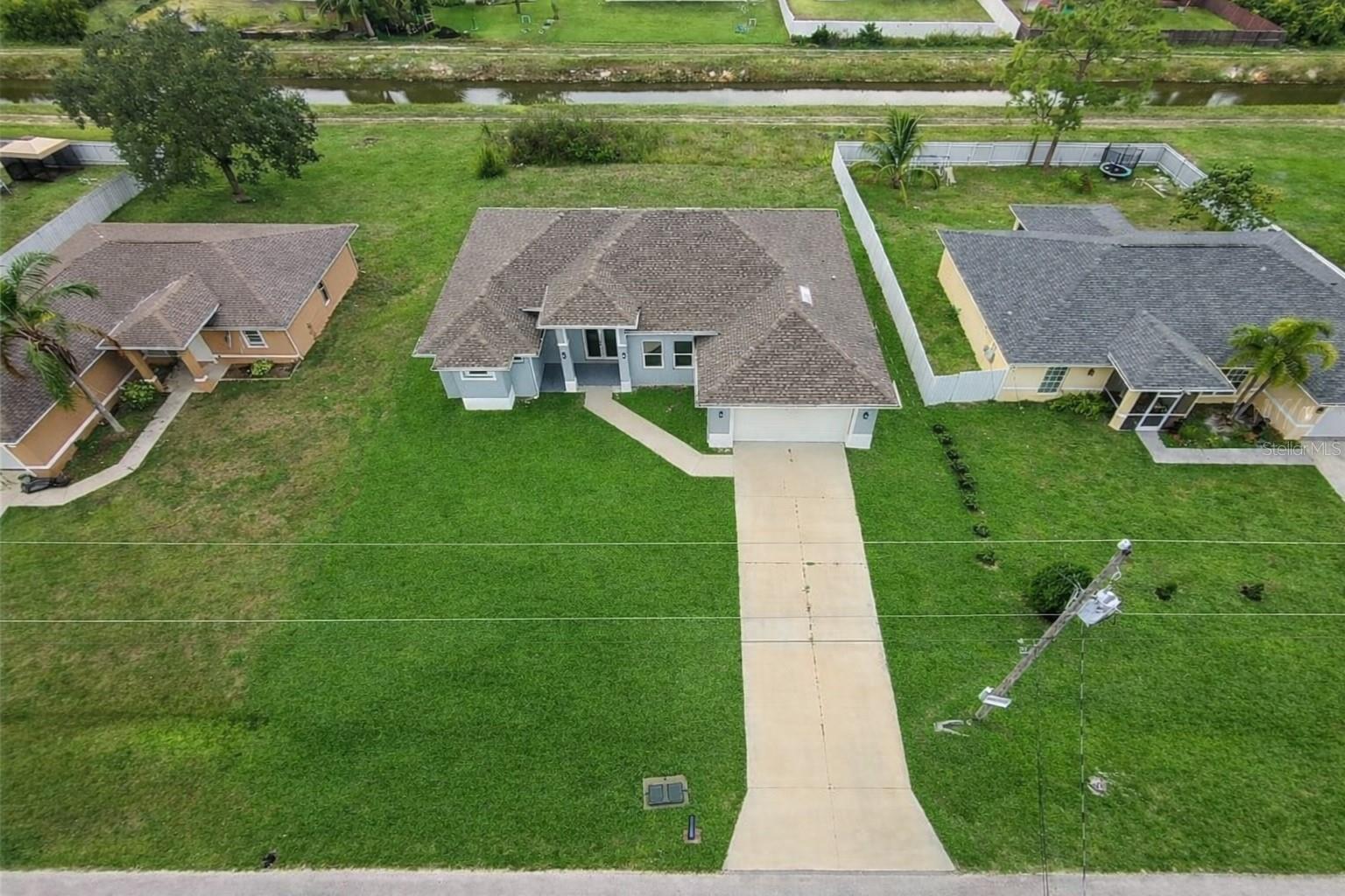 Image 2 of 53 For 1043 Albert Ave