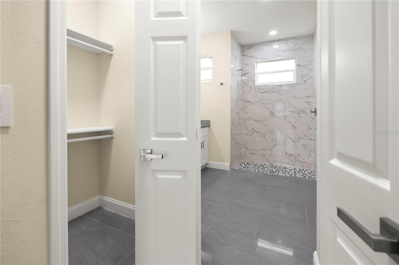 Image 30 of 53 For 1043 Albert Ave