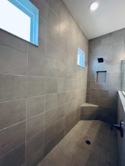 Image 25 of 32 For 24335 Riverfront Drive