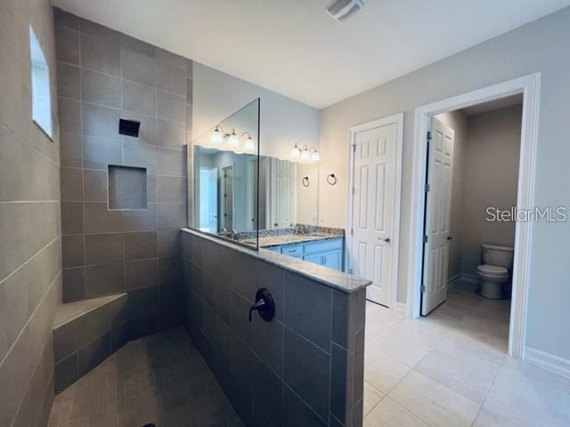 Image 27 of 32 For 24335 Riverfront Drive