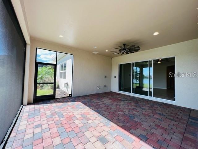 Image 28 of 32 For 24335 Riverfront Drive