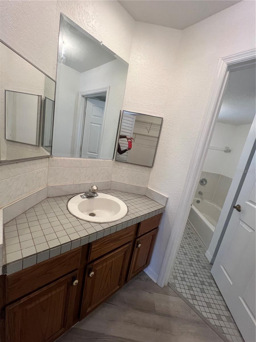 Image 21 of 55 For 2615 Myrtle Avenue