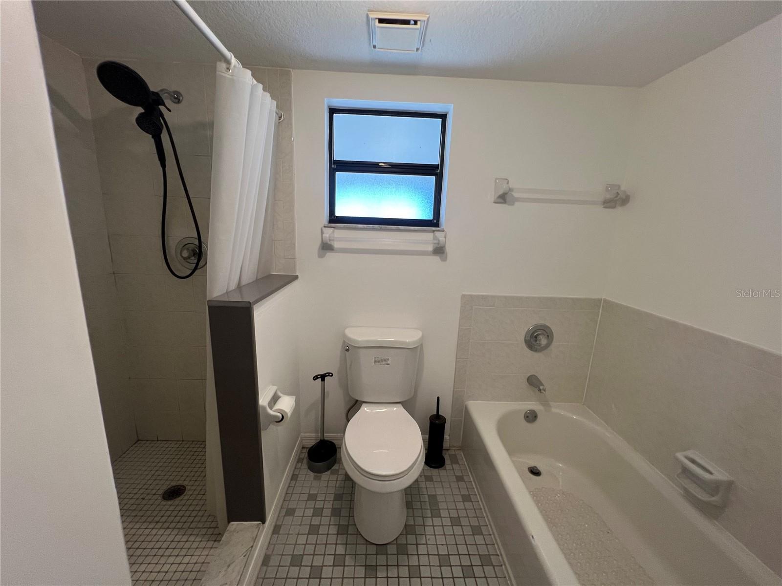 Image 23 of 55 For 2615 Myrtle Avenue