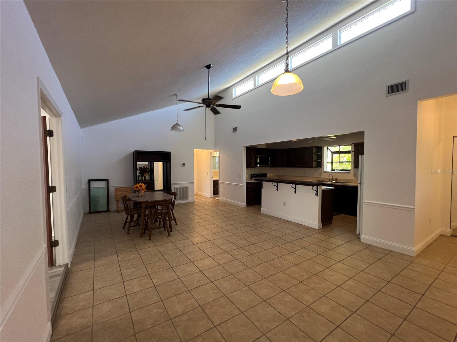 Image 6 of 55 For 2615 Myrtle Avenue