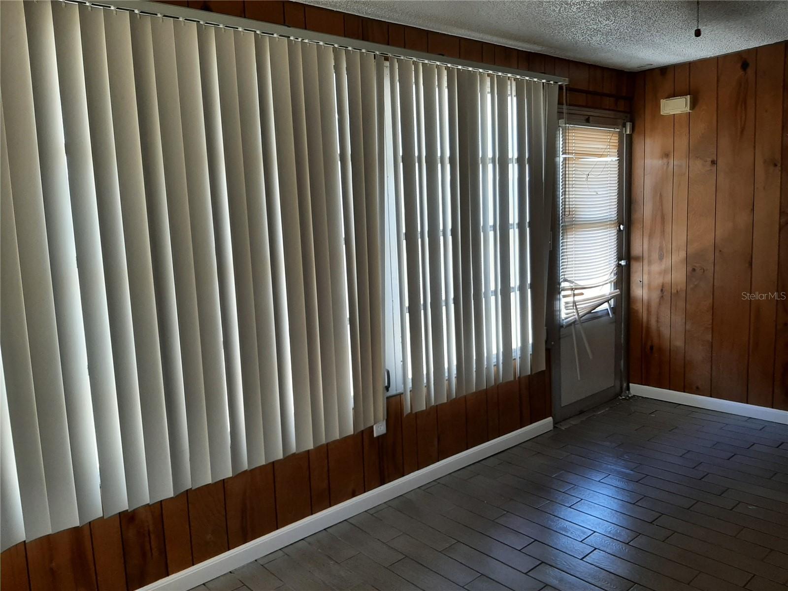 Image 17 of 28 For 4808 Salem Drive