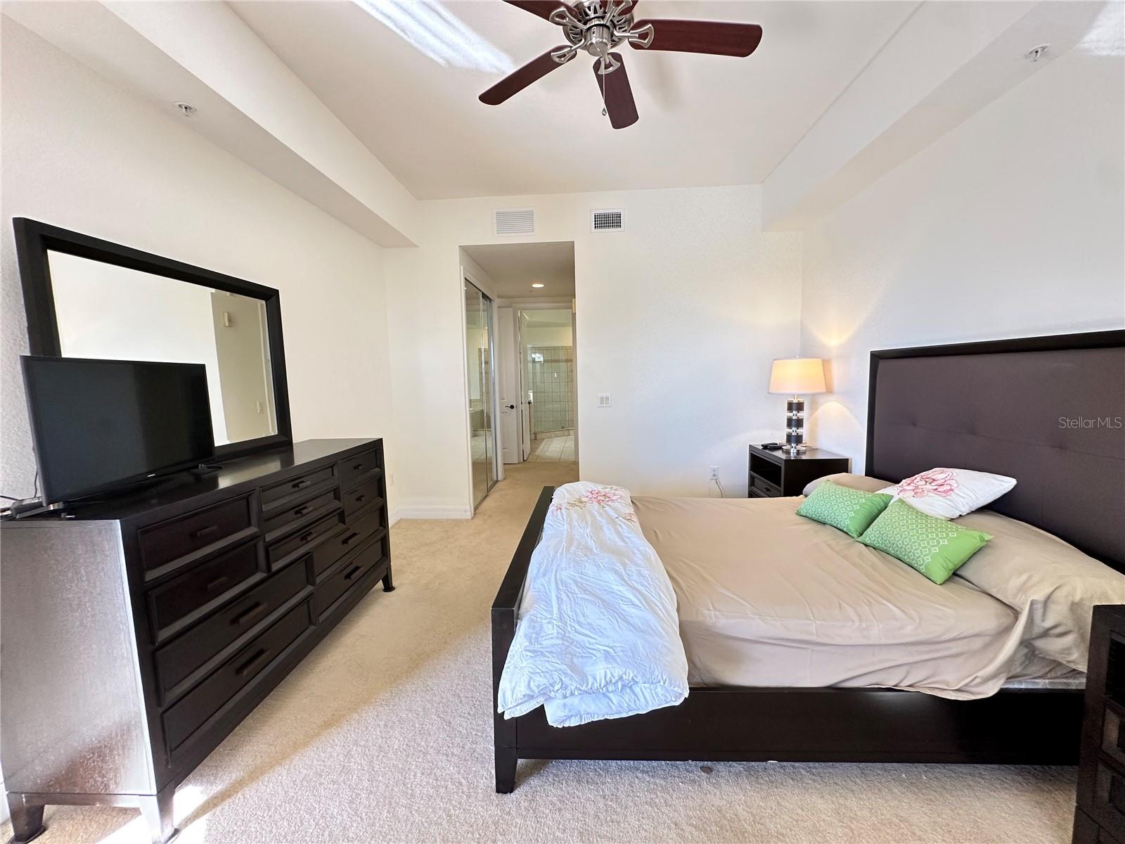 Image 21 of 65 For 98 Vivante Boulevard 315