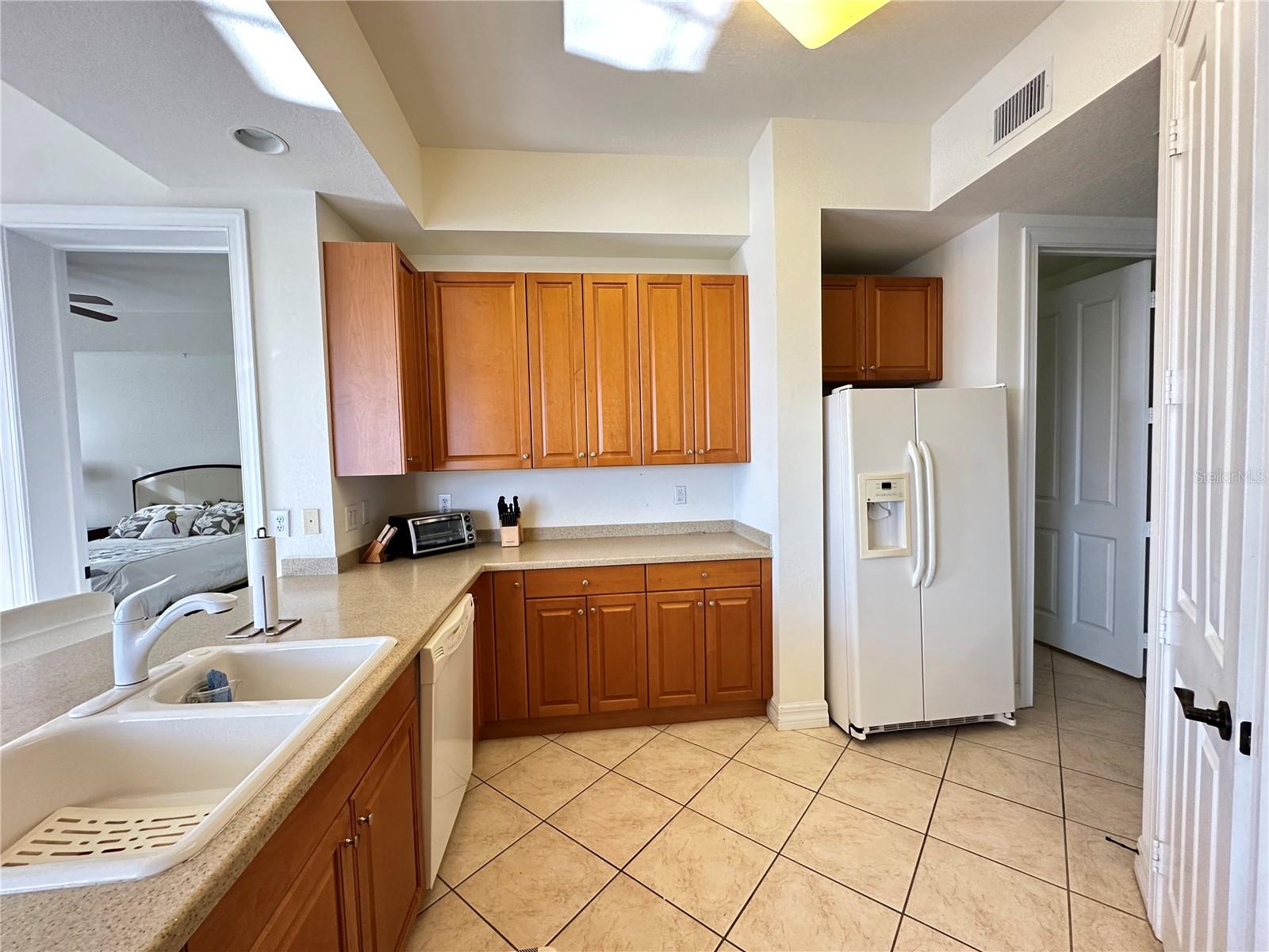 Image 47 of 65 For 98 Vivante Boulevard 315