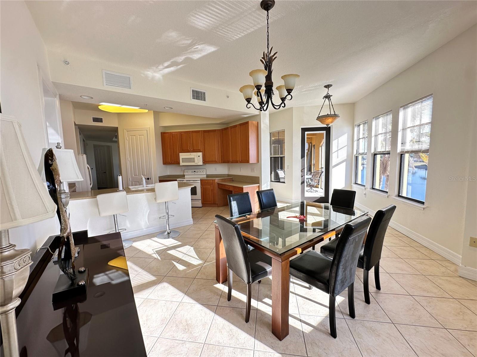 Image 52 of 65 For 98 Vivante Boulevard 315