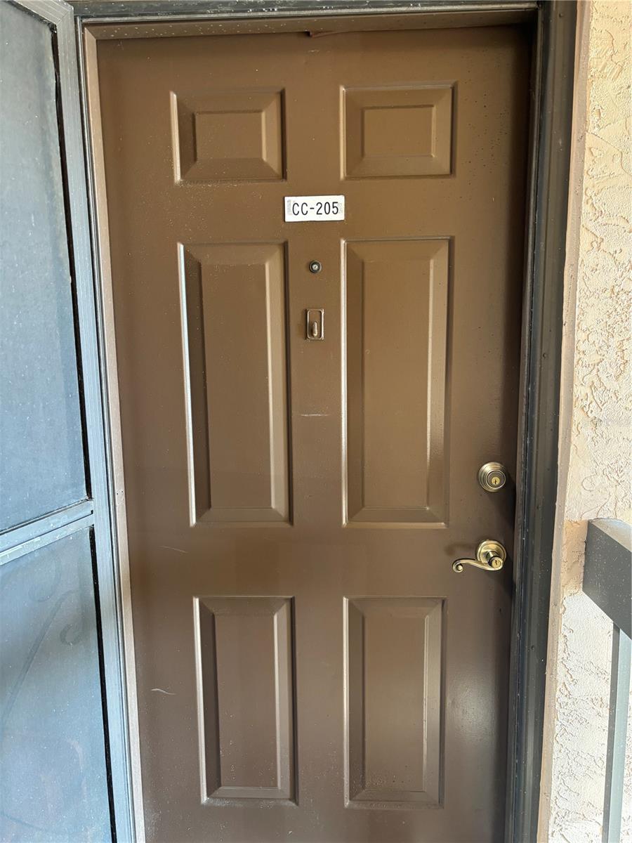 Image 3 of 20 For 19505 Quesada Avenue Cc205