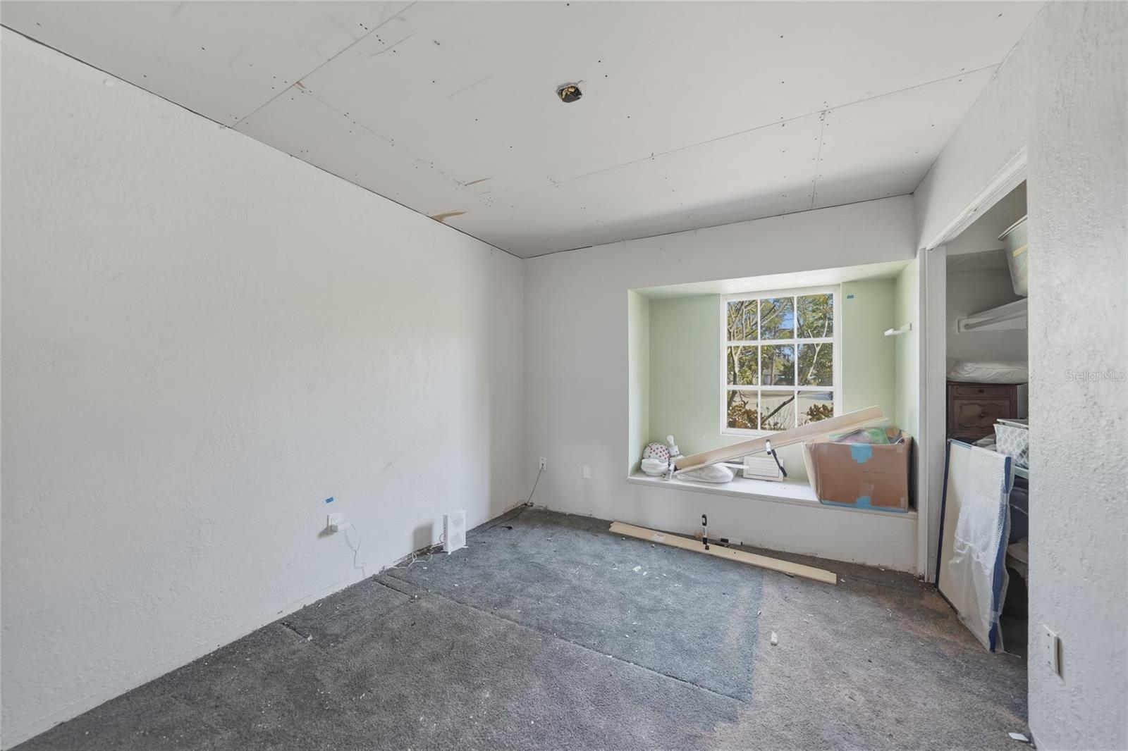 Image 10 of 15 For 2327 Ambrose Lane