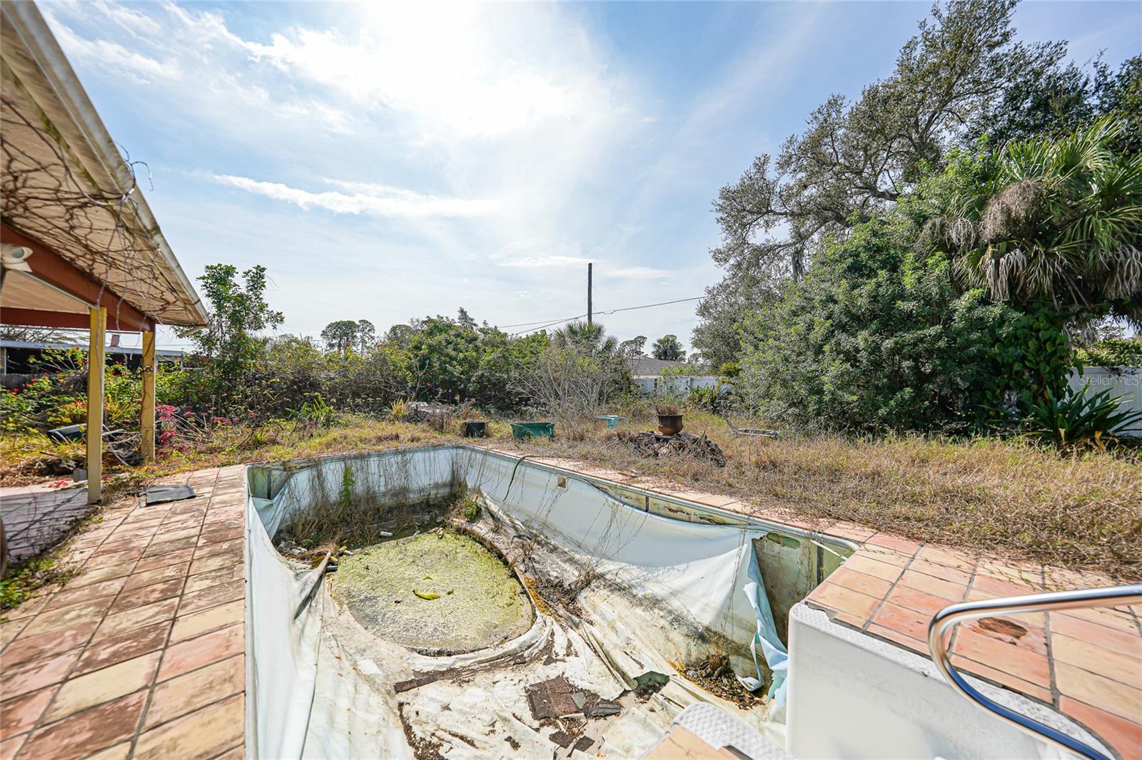 Image 14 of 15 For 2327 Ambrose Lane