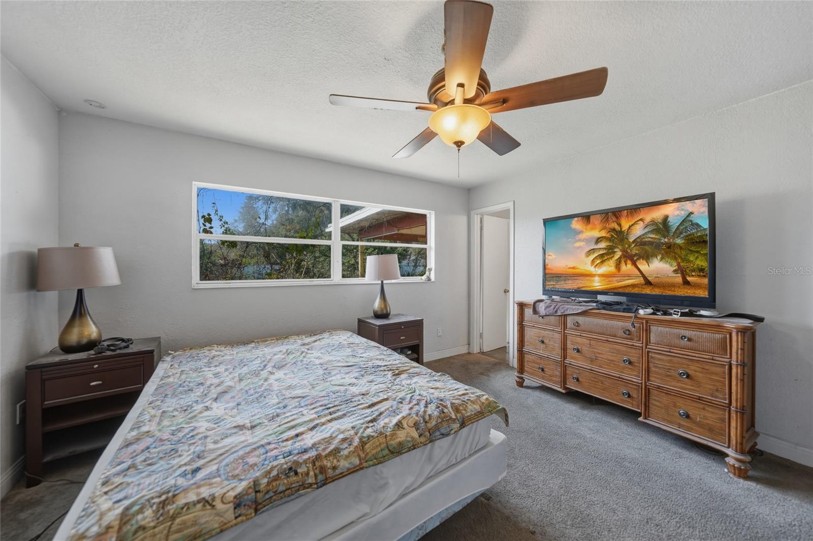 Image 6 of 15 For 2327 Ambrose Lane