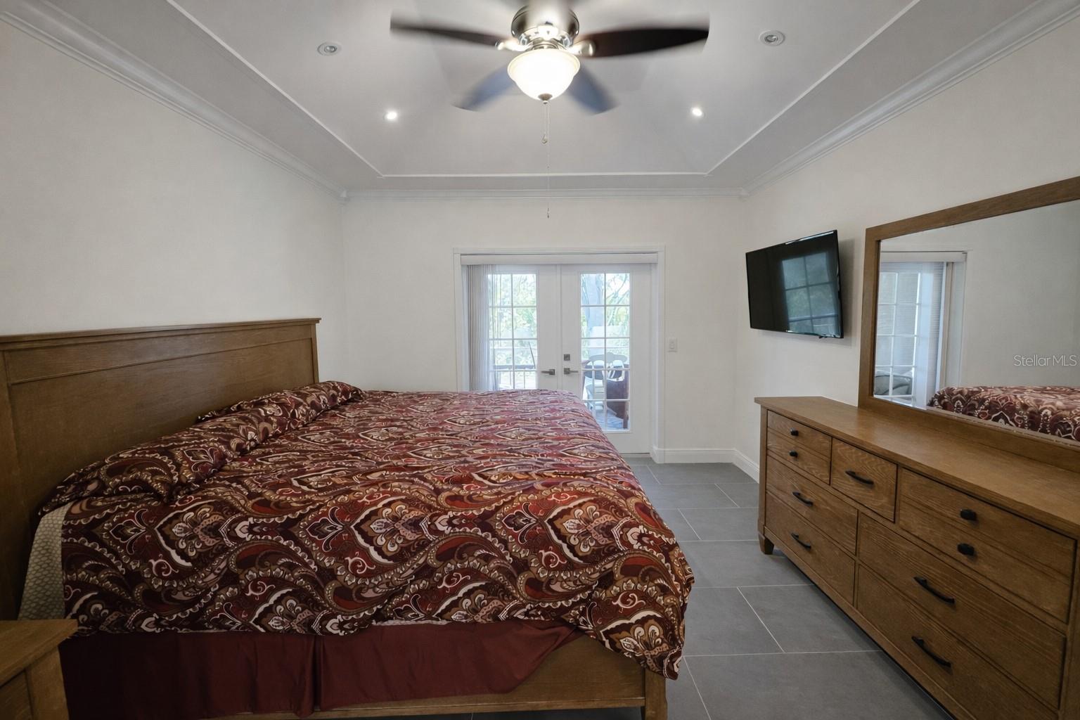 Image 13 of 32 For 1440 Graham Circle