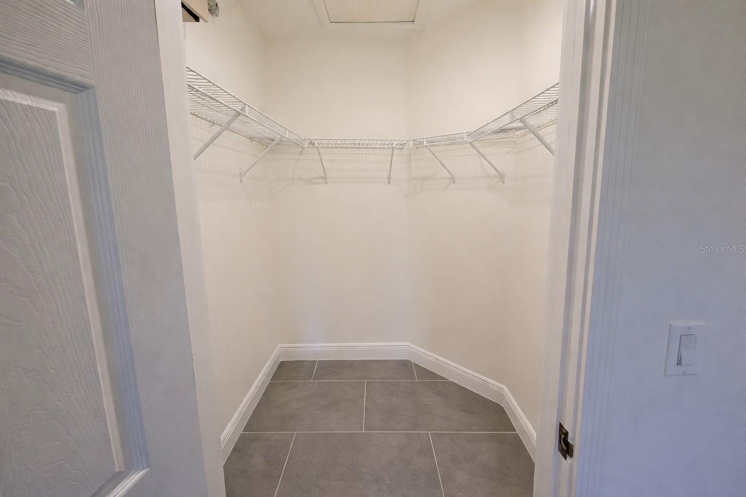 Image 18 of 32 For 1440 Graham Circle