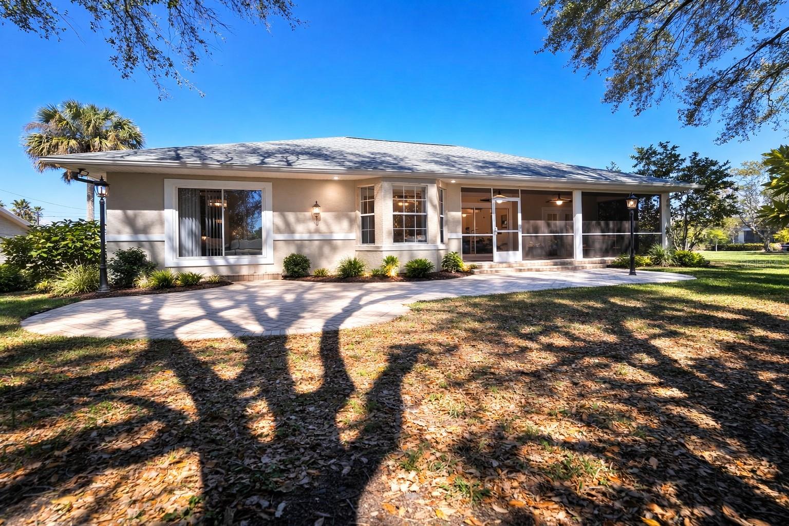 Image 30 of 32 For 1440 Graham Circle