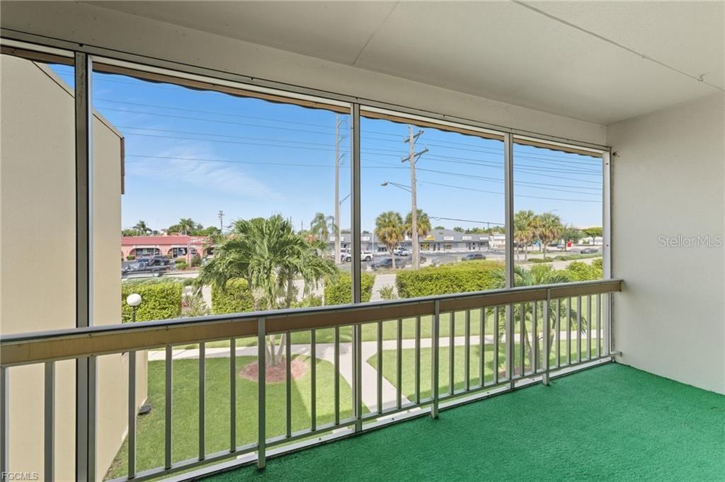 Image 21 of 24 For 2907 Del Prado Boulevard S B7