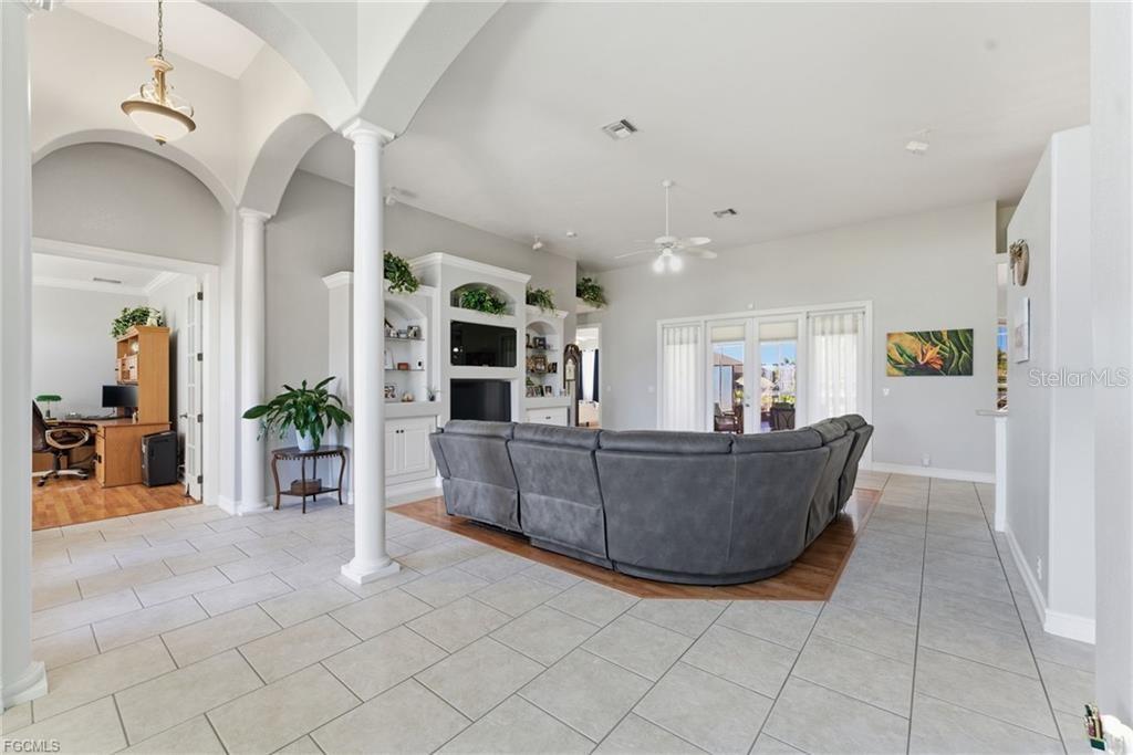 Image 10 of 40 For 810 36th Avenue