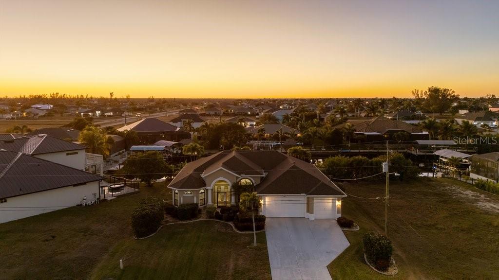 Image 34 of 40 For 810 36th Avenue