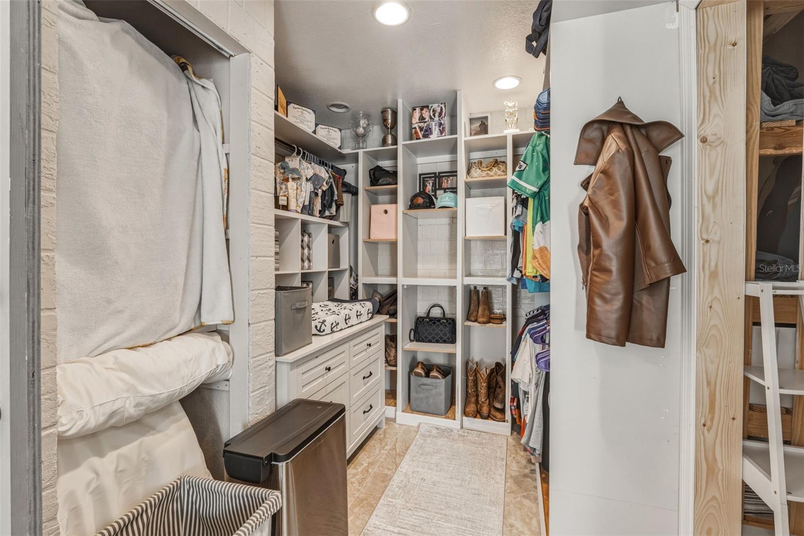 Image 26 of 48 For 101 Marlin Drive