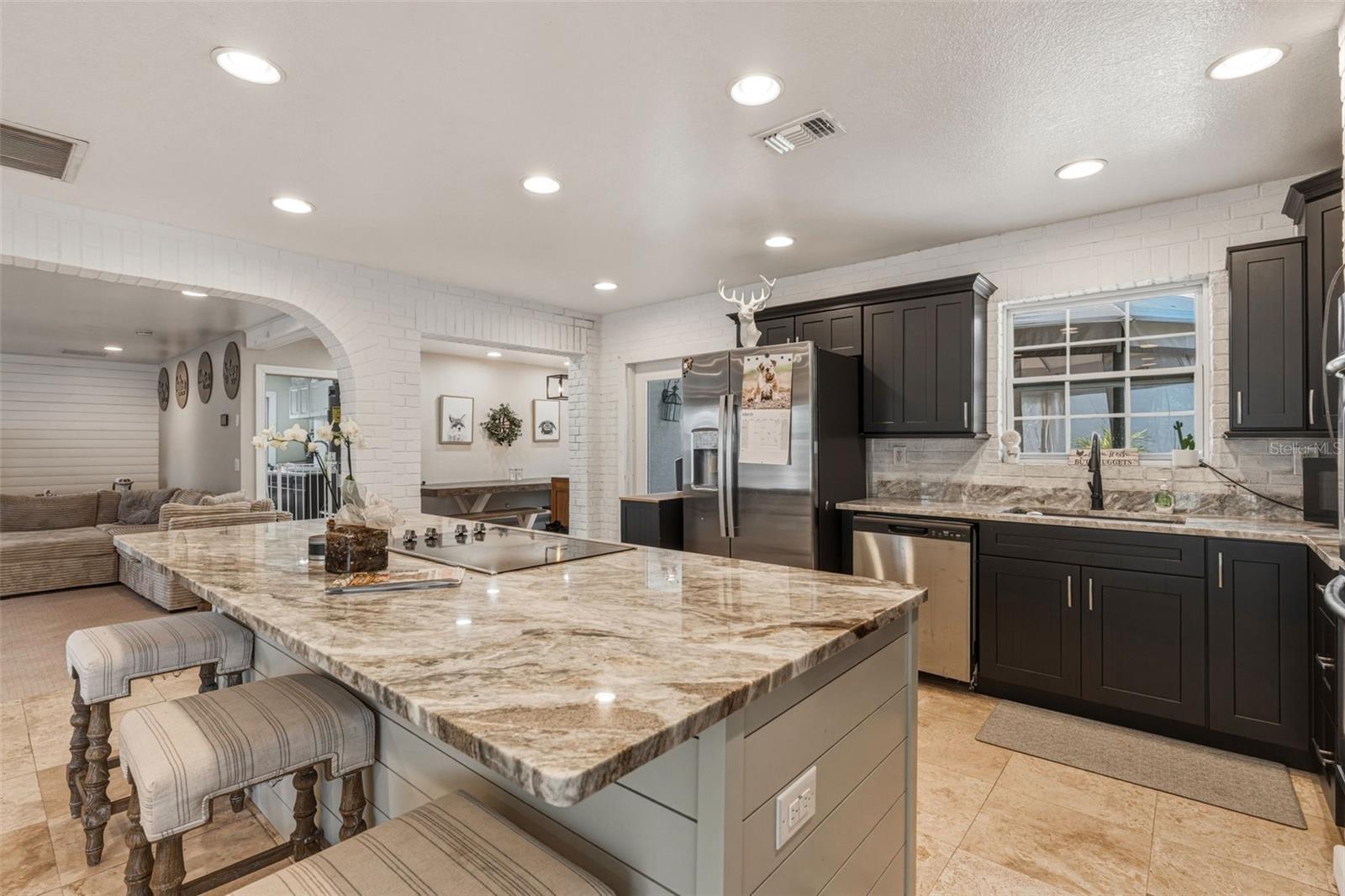 Image 8 of 48 For 101 Marlin Drive