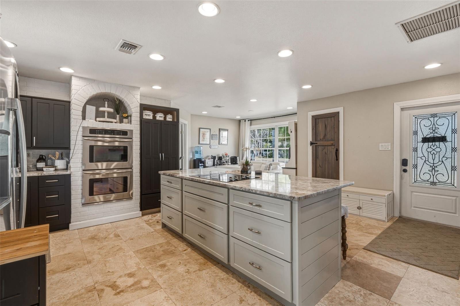 Image 9 of 48 For 101 Marlin Drive