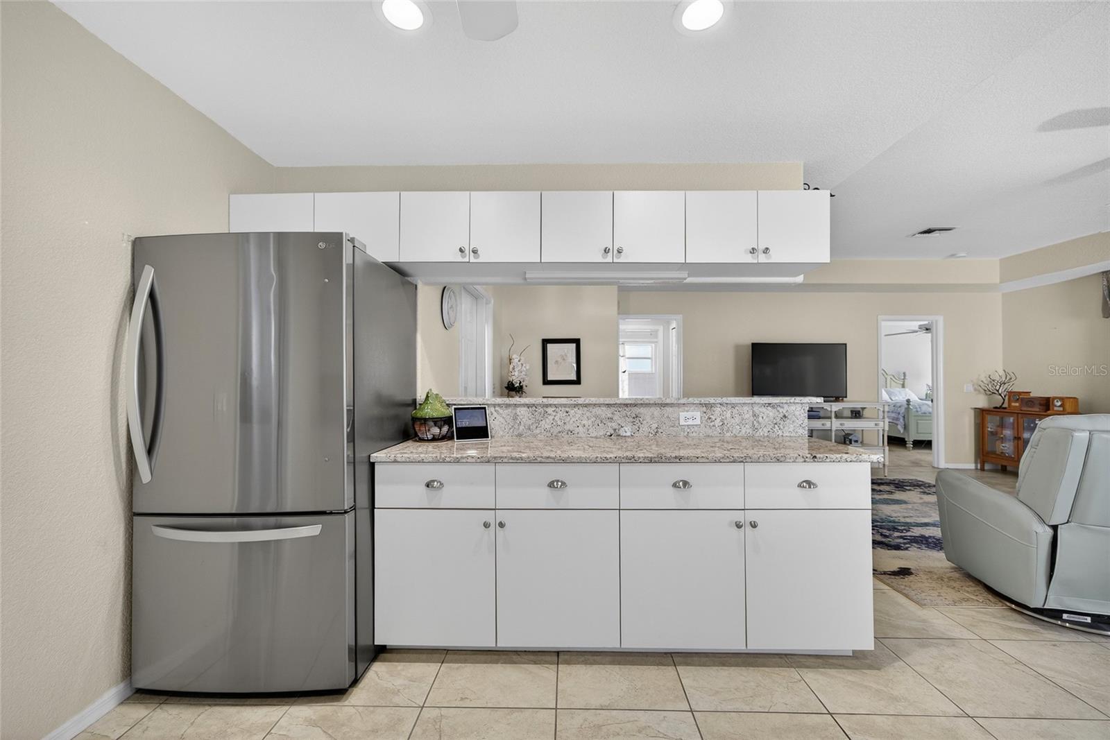 Image 11 of 39 For 10221 Arrowhead Drive