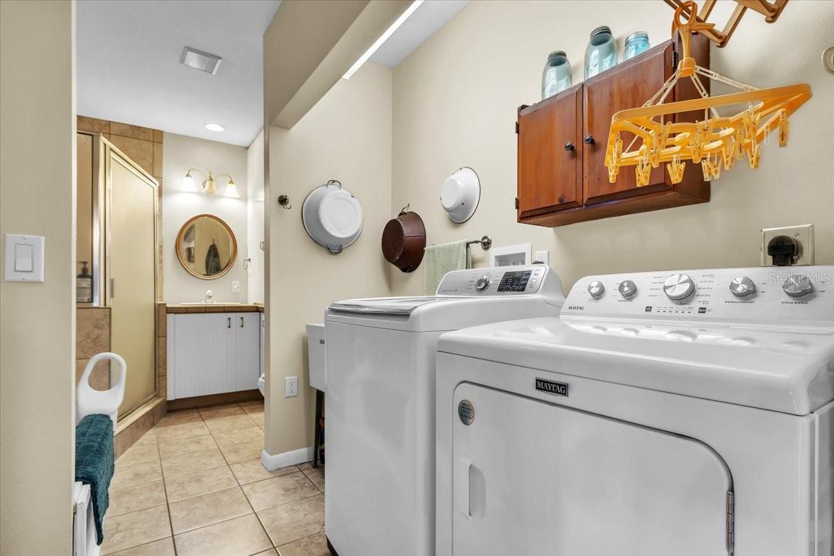 Image 19 of 48 For 141 Summerset Drive