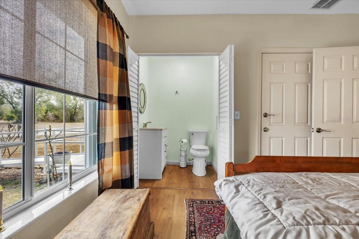 Image 22 of 48 For 141 Summerset Drive