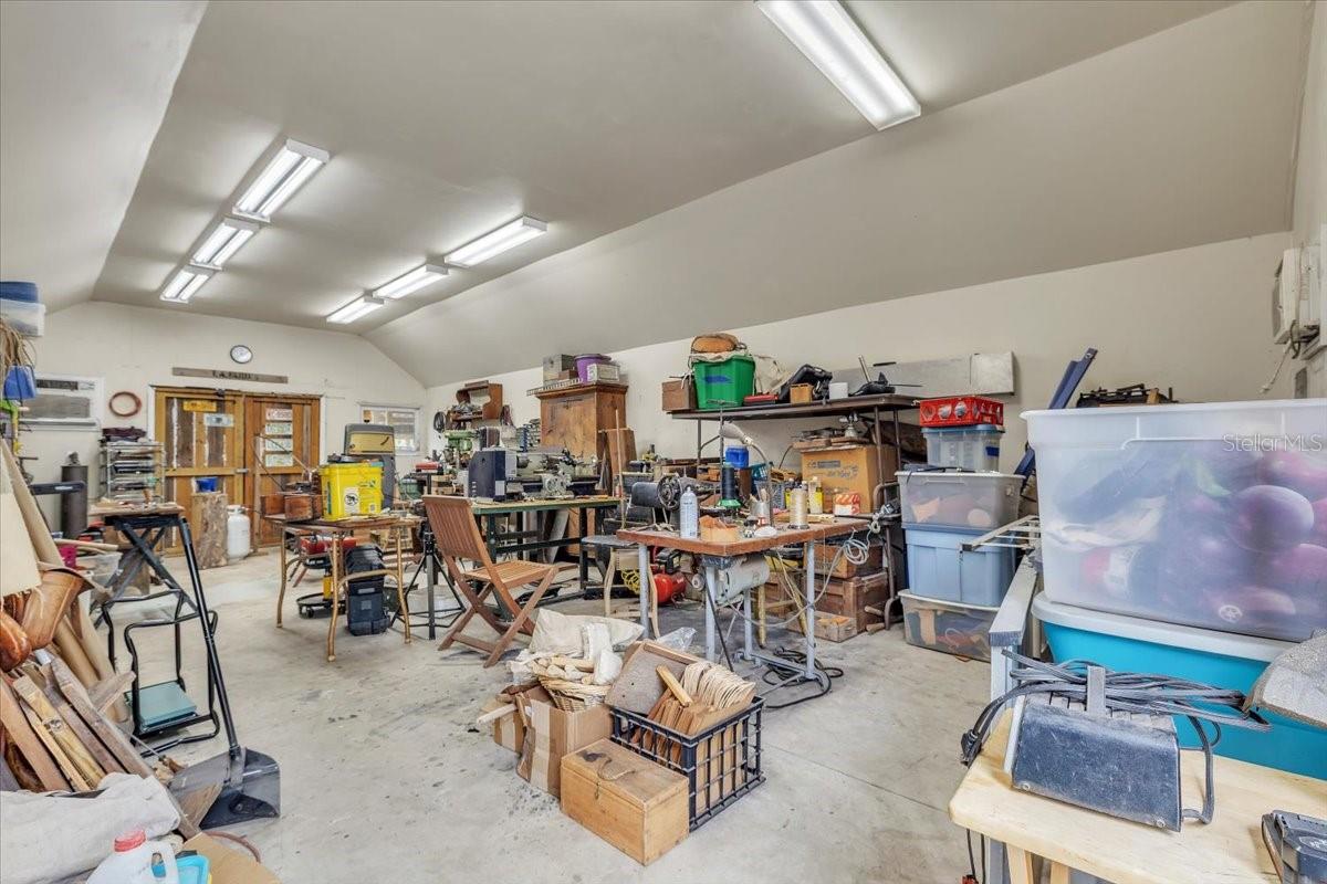 Image 36 of 48 For 141 Summerset Drive