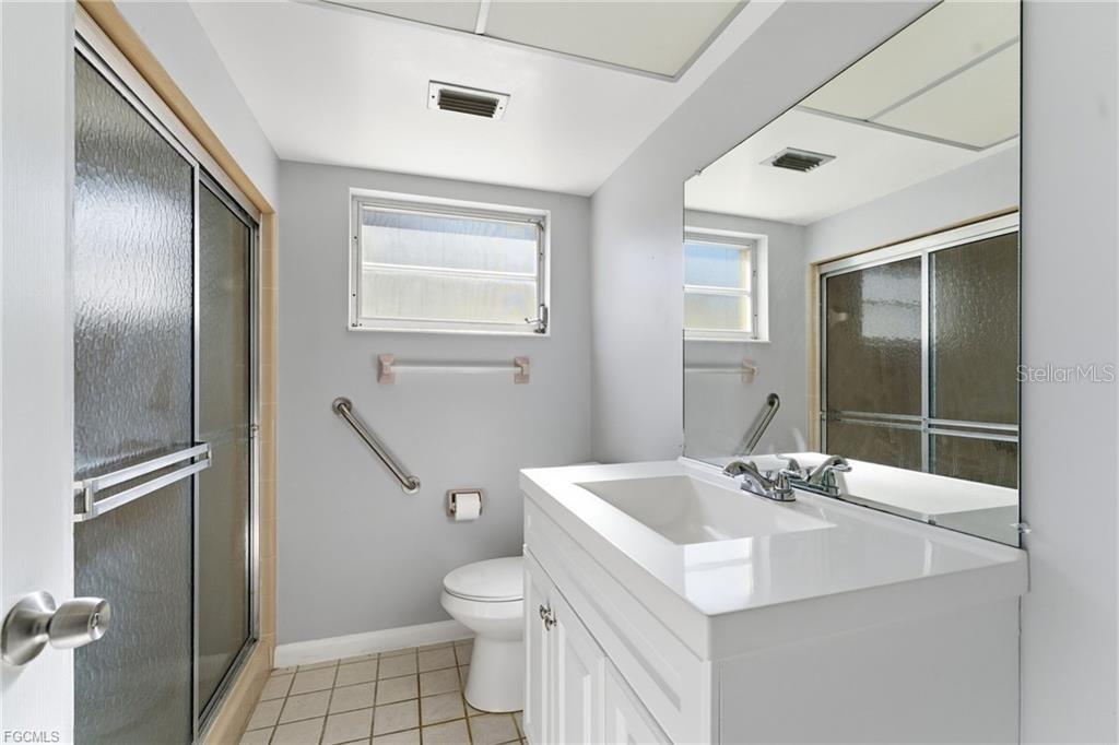 Image 12 of 22 For 4 Greens Circle 4e