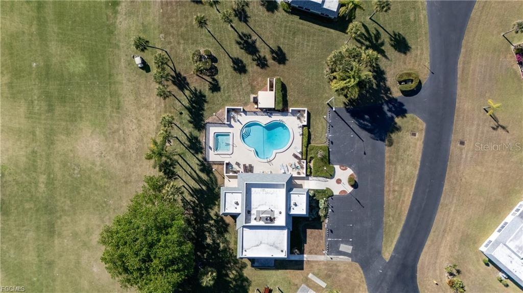 Image 16 of 22 For 4 Greens Circle 4e