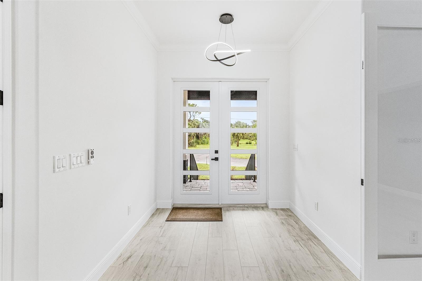 Image 7 of 10 For 16309 Cayman Lane