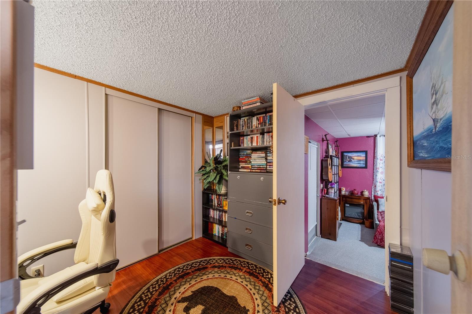 Image 11 of 38 For 1381 Se Lake Rd