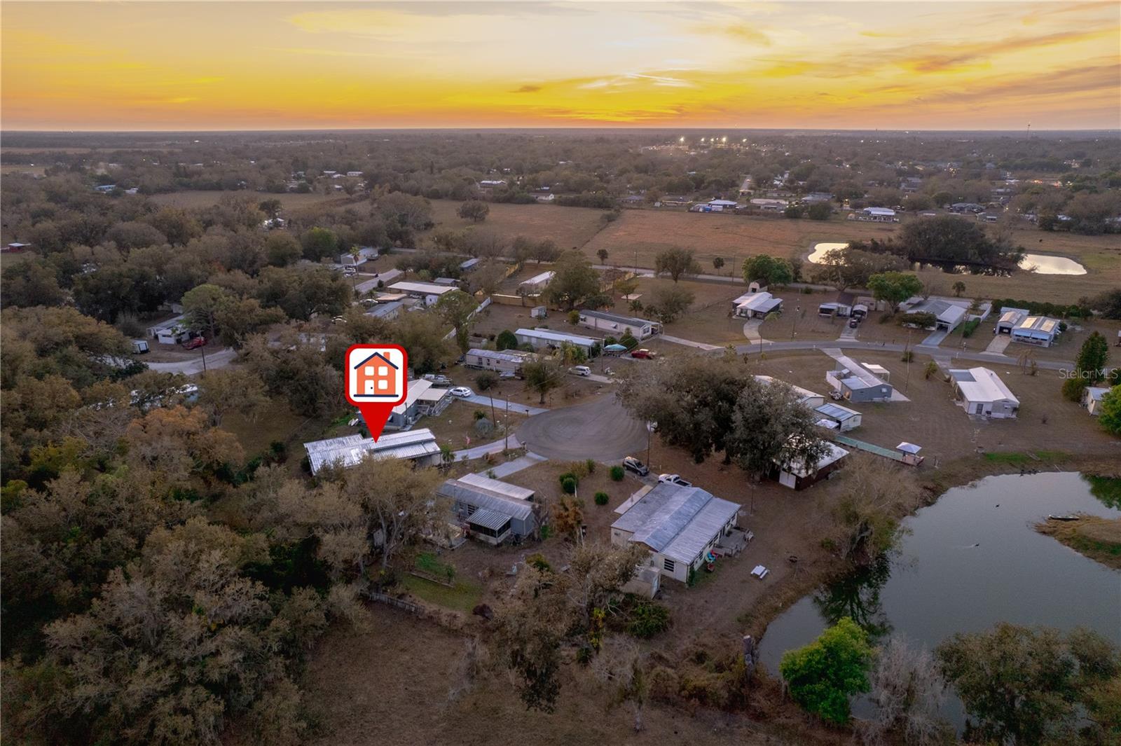 Image 36 of 38 For 1381 Se Lake Rd