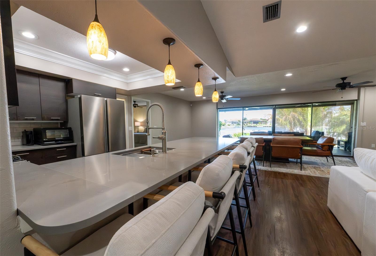 Image 11 of 33 For 376 Portofino Drive