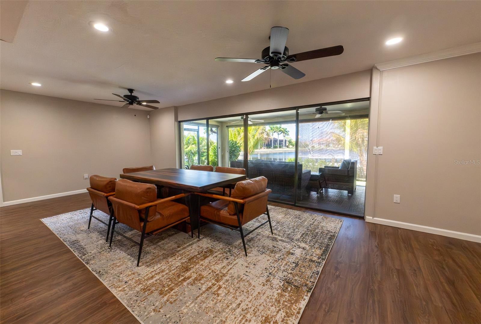 Image 12 of 33 For 376 Portofino Drive