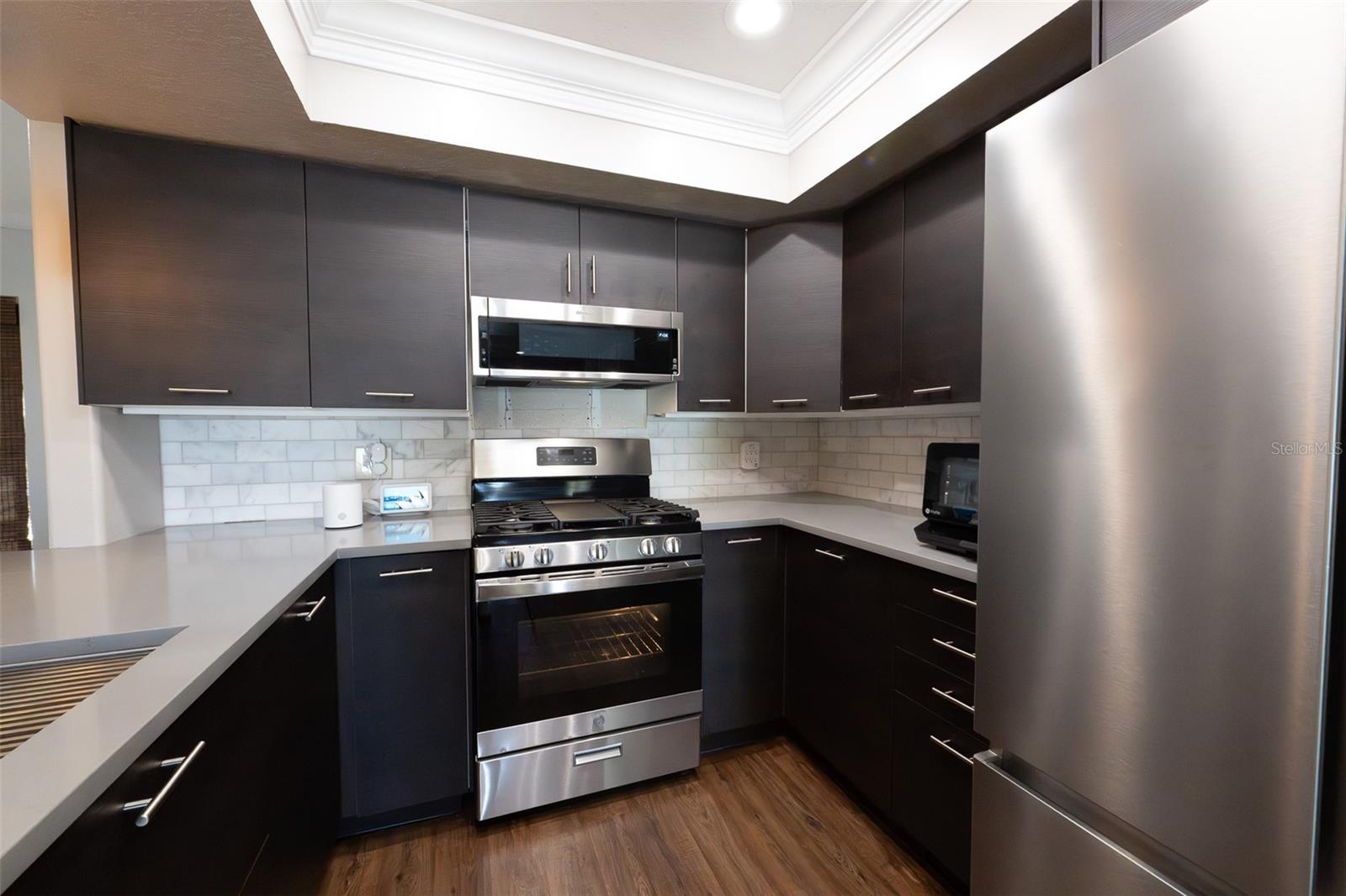 Image 14 of 33 For 376 Portofino Drive