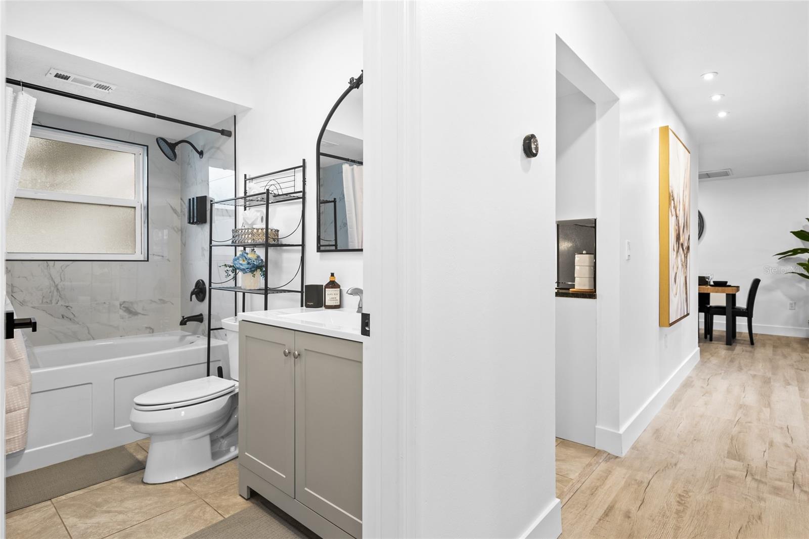 Image 22 of 26 For 1311 Cypress Avenue